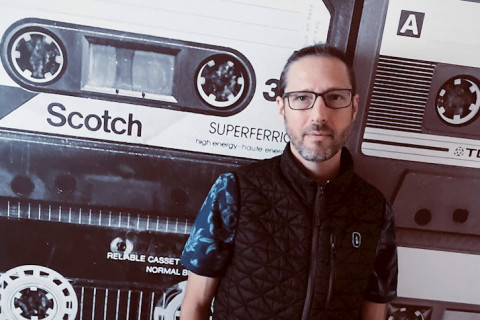 California dreaming: Matthew Nowhere entrega um caleidoscópio de sons em 'Echoes Still Remain'