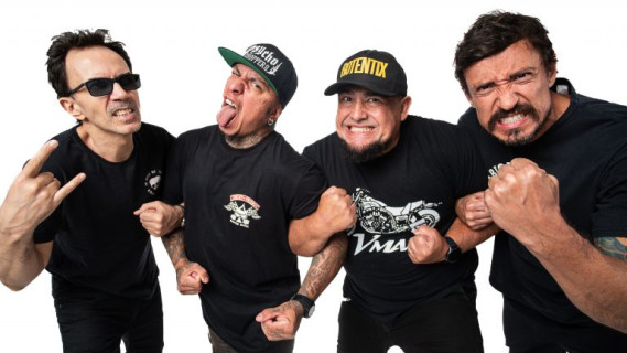 Raimundos celebram 30 anos de carreira com show especial no Manifesto Bar