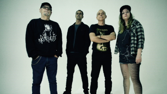 OS REPLICANTES SE APRESENTAM NO SESC BELENZINHO