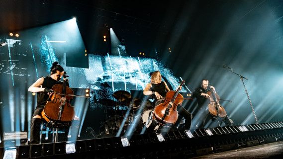 Banda finlandesa Apocalyptica volta a Porto Alegre para apresentar sua sinfonia metálica