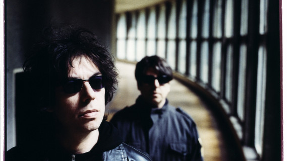 Echo & The Bunnymen retornam ao Brasil no Somos Rock Festival 2026 após 12 anos e levam a magia de The Killing Moon ao Anhembi