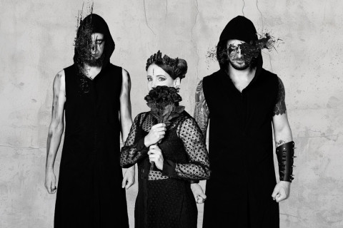 A banda de atmosférico black doom metal SPLENDIDULA lança novo single com participação de Tim Yatras.