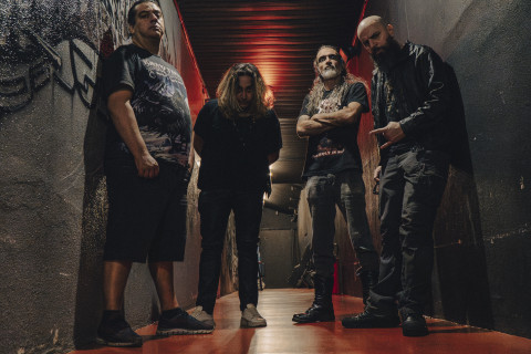 Infernal Course anuncia participação de Kristina Vega, ex-vocalista da Cobra Spell, em música de seu novo álbum