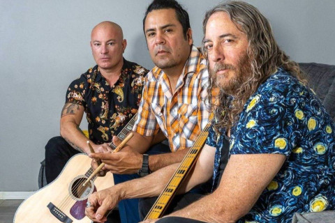 LITTLE KING comemora 30 anos e oito álbuns com a turnê