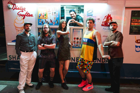 ECCE SHNAK, de Nova York, anuncia datas de sua turnê pelo Reino Unido com os lendários EMF.