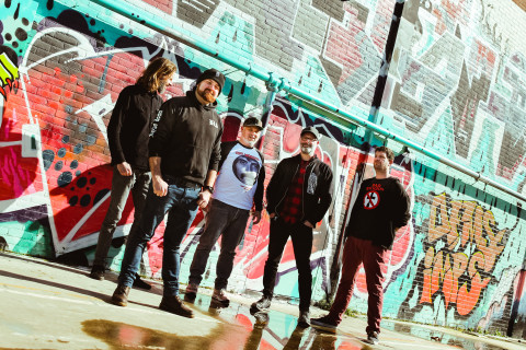 Hell Valley High retorna com o novo single “Futile”