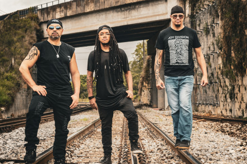 Alternata Lança "Selva de Pedra": Um Grito Post-Punk Contra a Indiferença Urbana