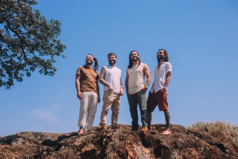 Nhanderu: Novo single da banda Madre Terra.