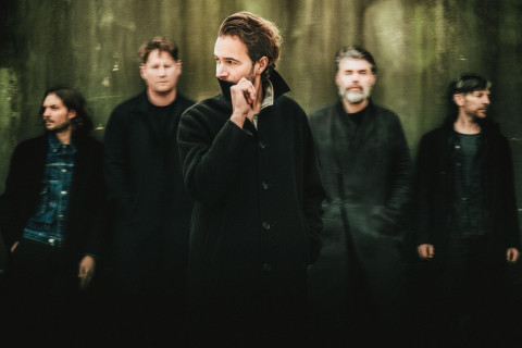 Editors lança o novo single, "Call It In"