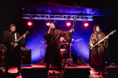 A banda finlandesa de doom metal Wizards Of Hazards lançou seu terceiro álbum completo