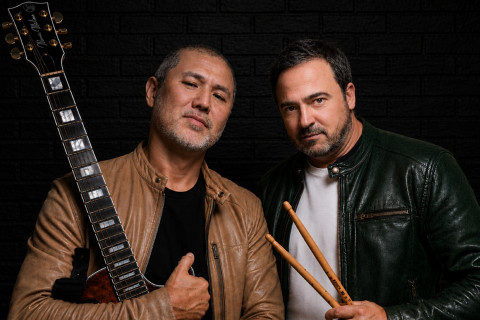 MUZMAK aposta em AOR moderno e sofisticado no single 'Steel Strings'