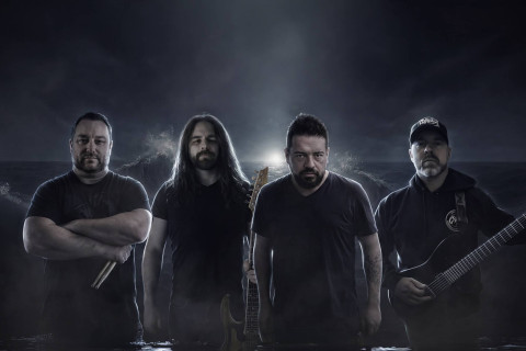 De Loss to Light, AS OCEANS DIVIDE lança EP de estreia em memória do baixista Dale Burrows.