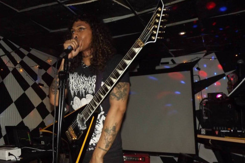 O álbum solo de goregrind "From Flesh To Fluids" do CORDYCEPS CORPSE, já está disponível em reedição em cassete/CD!