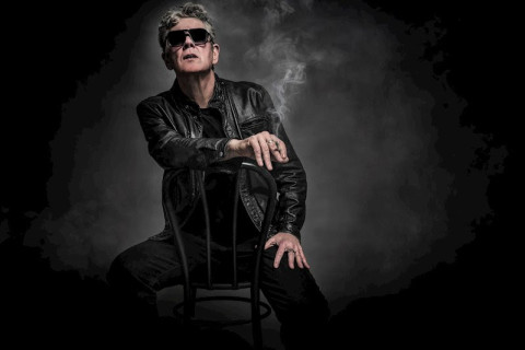 Chris Connelly revela 'House of 70's' e anuncia o álbum 'Doo Wop In The Dark: A Portrait of Lou Reed'