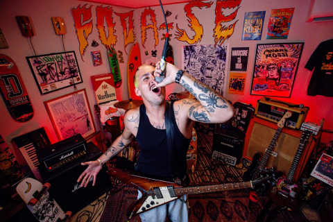 André Rossi estreia o novo single “Foda-se” pelo selo Base Company