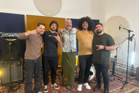 LUIGI O JUCA LANÇA "OUTRO EXAGERADO": O LEGADO CRU E REINVENTADO DE CAZUZA ENCONTRA O ROCK ALTERNATIVO CONTEMPORÂNEO