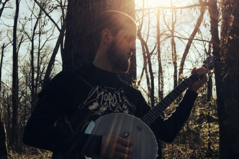 Ozark Shaman lançou um novo álbum