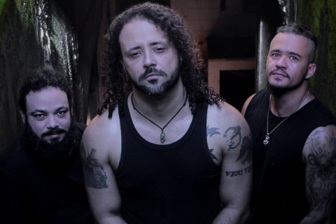 Mãe Serpente antecipa novo álbum com single 'Fúria Sem Olhos'