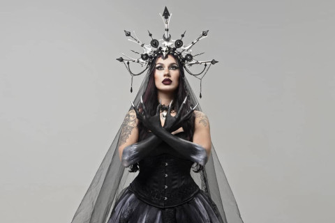 Soulwitch explora Inquisição, bruxaria e transcendência no videoclipe ‘Teufelsbuhlschaft’