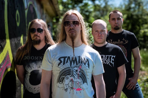A banda finlandesa de death metal melódico Frostbite Terror lançou seu álbum de estreia, 'Into The Frozen Depths