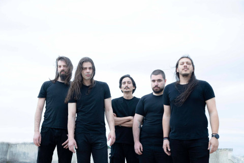 A banda Paranoid Reverb revela o novo álbum 