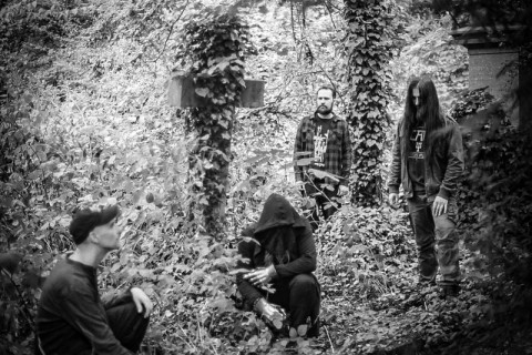 Já disponível: DROMOS (Reino Unido) - Failing Light | Funeral Doom Metal