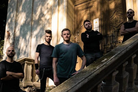 Já disponível! O novo álbum conceitual do DUST, "Thoughts Of A Falling Man"