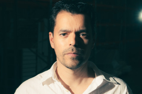 Michel Mariano Lança “O Mesmo Sol”: Um Hino de Rock e Conexão que Desafia a Distânci