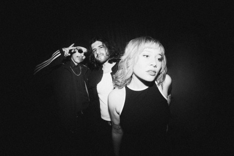 Tubos de Curitiba se transformam em palco no novo clipe da Favourite Dealer