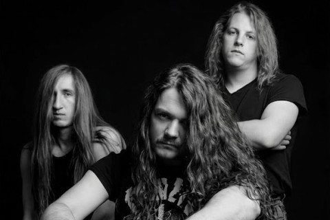 Os pioneiros do thrash metal de Seattle, Forced Entry, anunciam o relançamento de 'As Above, So Below'