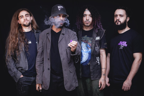 Fumaza faz reflexões profundas sobre a depressão em seu novo single, "Fim"