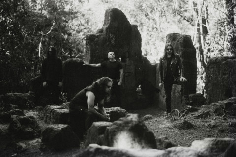 WARTHRASH lançará novo álbum “No Light Shall Remain” em 19 de junho pela Awakening Records.