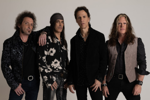 Monsters of Rock anuncia Extreme