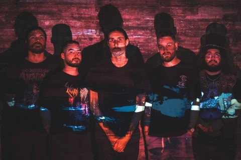 A descoberta de Quebec através do tormento inicia sua conquista com o novo vídeo "Arcane Inception"