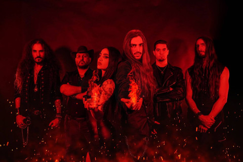 A gravadora Rockshots Records assina contrato com a banda Embrace Of Souls