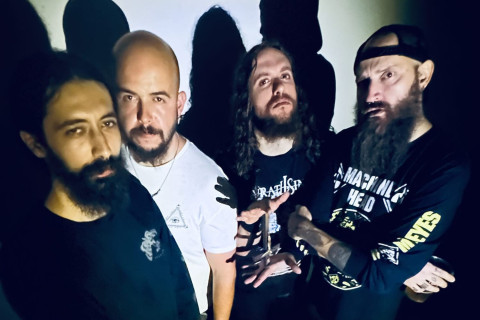 A banda portuguesa de groove metal Chaosaddiction lançou seu álbum de estreia, “ Kintsugi ”