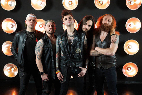 NASTYVILLE lança o vídeo turbinado "Run Wild, Rev High!