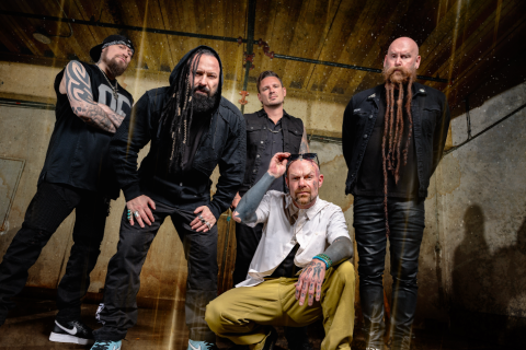 Five Finger Death Punch lança 'Legacy', o álbum que marca seus 20 anos de carreira
