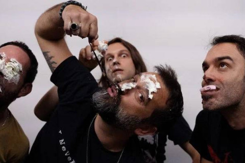 Já disponível: Solar Mantra (Itália) - Estado de Leveza Alegre | Stoner Rock