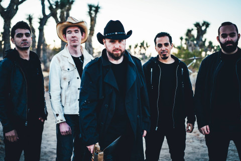 Histórias sombrias de redenção aguardam com o videoclipe de IN VIRTUE, “Gunslingers of the New American Desert”