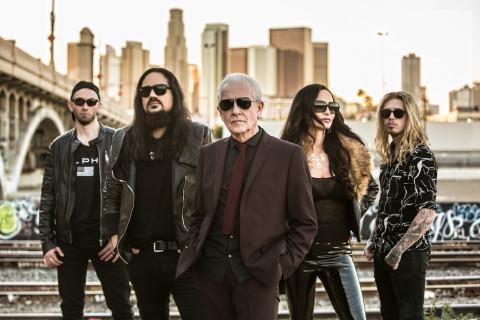 Graham Bonnet faz show único no Brasil neste domingo (26) em São Paulo