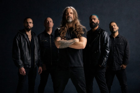 Antes da despedida do Sepultura, Andreas Kisser surpreende em novo single brutal do Eminence