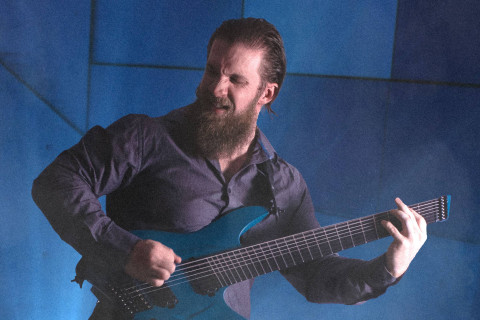 CEPHEIDAE VARIABLE compartilha novo vídeo de performance de guitarra de “Zephyr of Ouroboros”, do álbum de estreia “Primordial Reverie”.