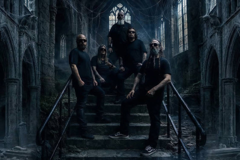 Diatribes lança álbum de estreia “Degenerate” e se impõe como nova força do metal extremo brasileiro!