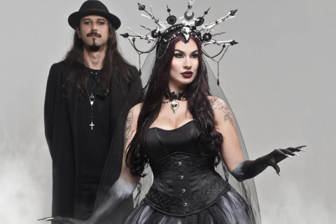 Soulwitch transforma o metal sinfônico em ritual ao unir teatralidade, ocultismo e identidade visual marcante