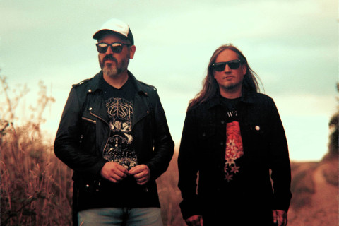 Cløudy Skies revela novo single e videoclipe “Lights Of The Night”