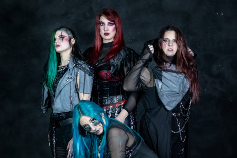 HELLFOX lança vídeo oficial de “Water On The Ceiling”