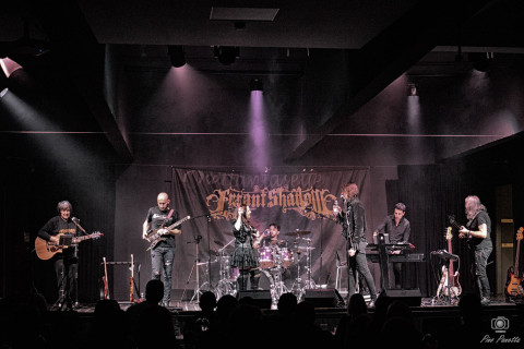 Apresentação do álbum "Errant Knight" da banda épica/sinfônica ERRANT SHADOW