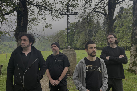Rising French Doom Goth Force ALL WE LEAVE BEHIND assina com a Octopus Rising / Argonauta Records