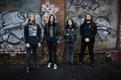 Devils Henchmen é obrigado a cancelar shows do Brasil por problemas com voos, mas shows seguem com Savant e demais bandas